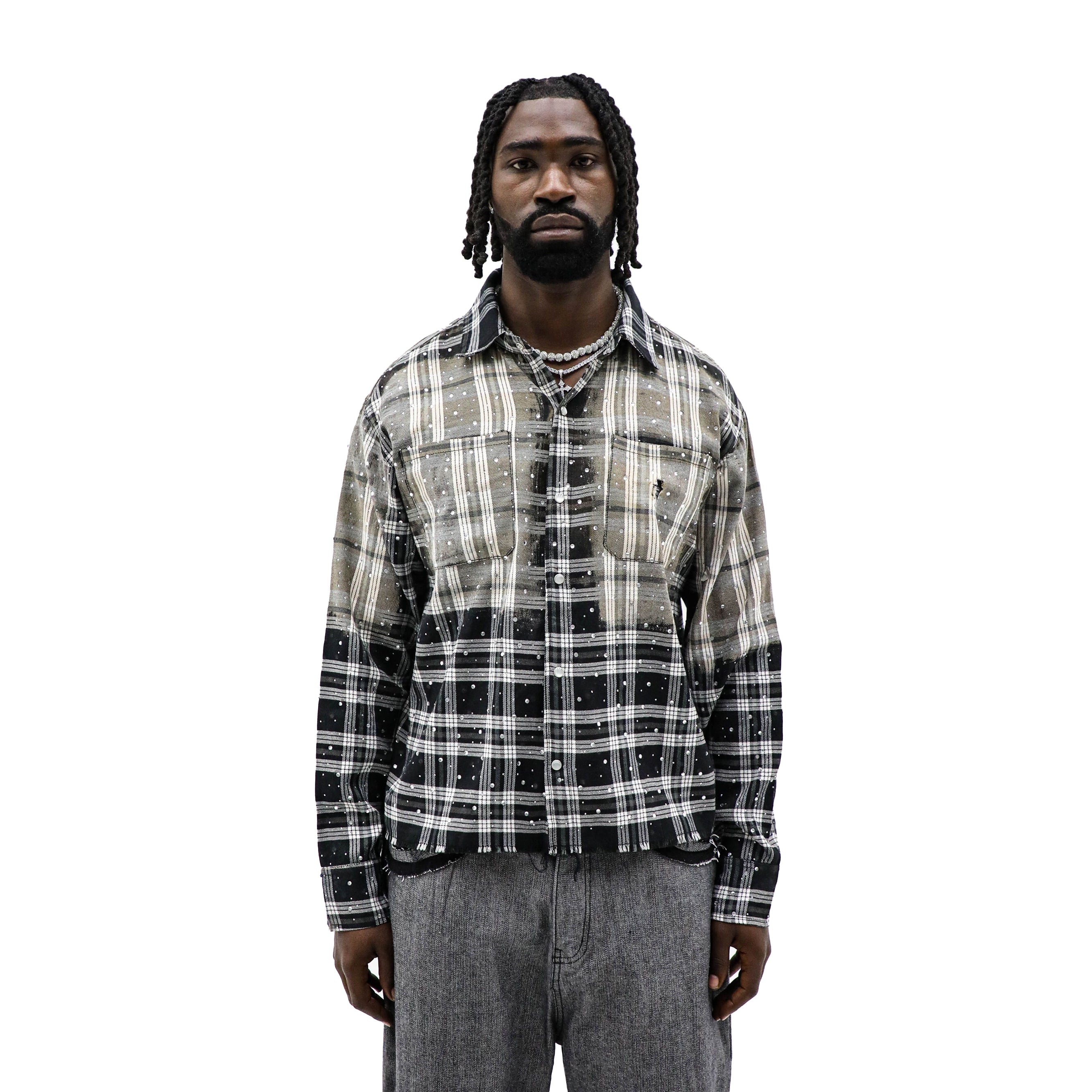 HeightsDistrict stone flannel long sleeve top with a relaxed fit, featuring a classic button-up design and soft fabric.