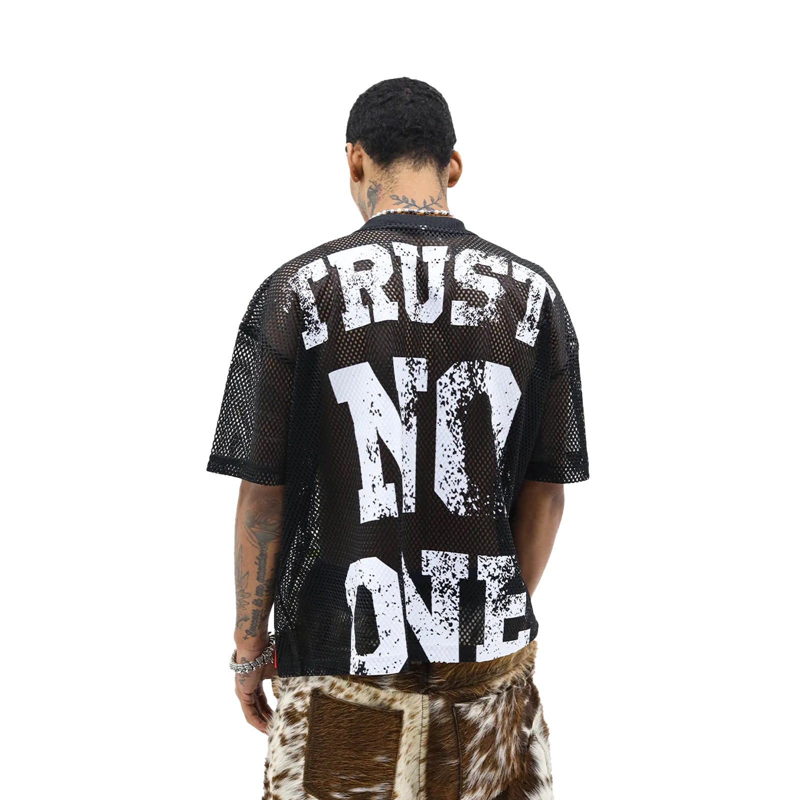 Trust No 1