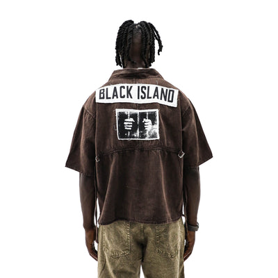 Black Island Brown tops, stylish and comfortable, featuring a modern design with a relaxed fit and versatile look.